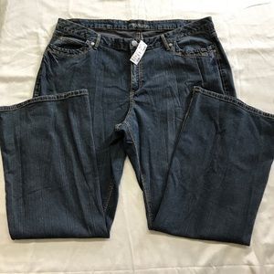 Avenue Stretch Jeans